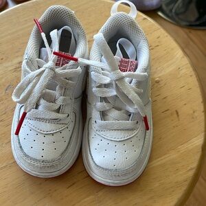 Nike Air Force kids size 6C
